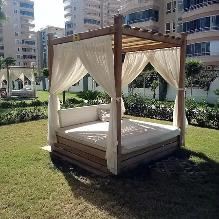 فاخرة Serenity Apartment *