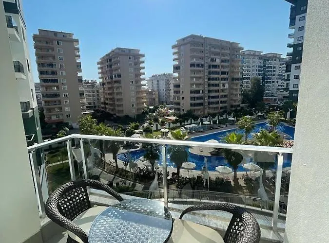 Апартаменты فاخرة Serenity *